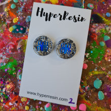 Load image into Gallery viewer, 18mm Spider Statement Stud